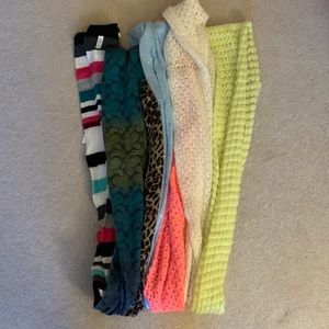 Bundle of infinity scarfs